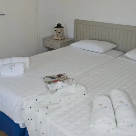 Gryparis Club Hotel 4*